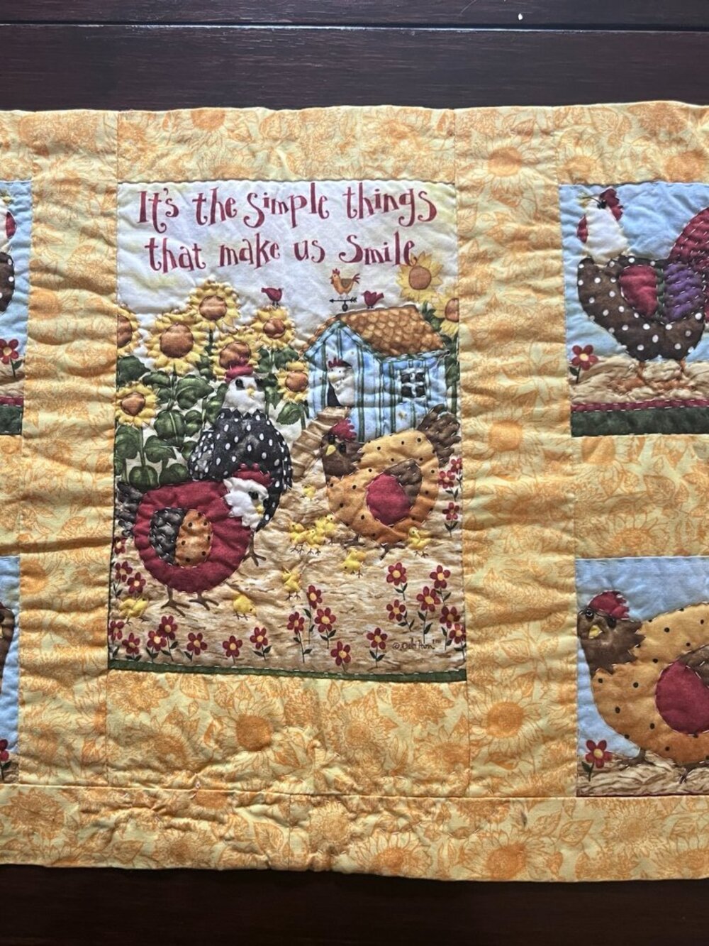Vintage Country Chicken Sunflower Quilted Table Runner Wall Hanging